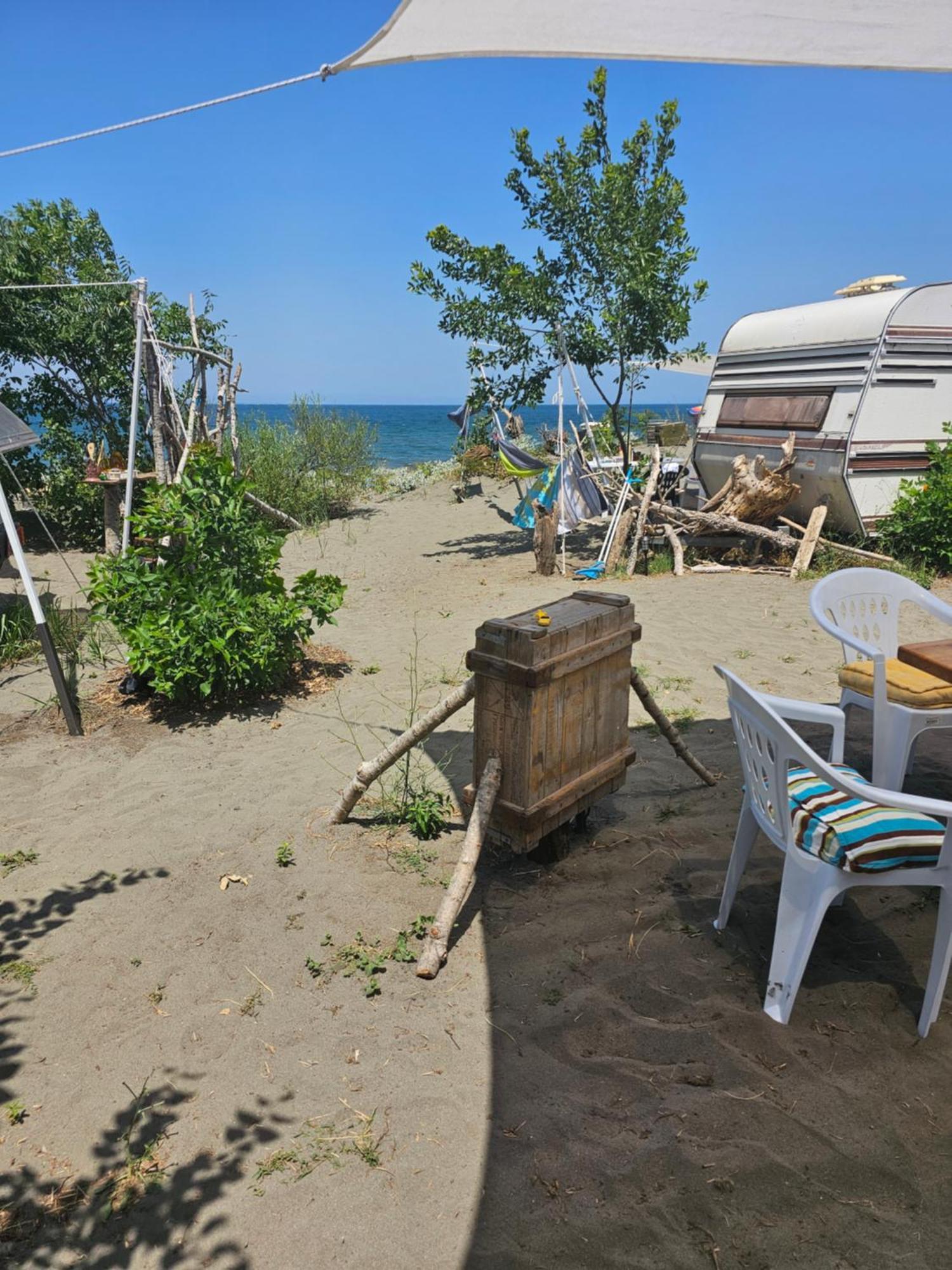 Campsite Beachfront Caravans Chernomorets