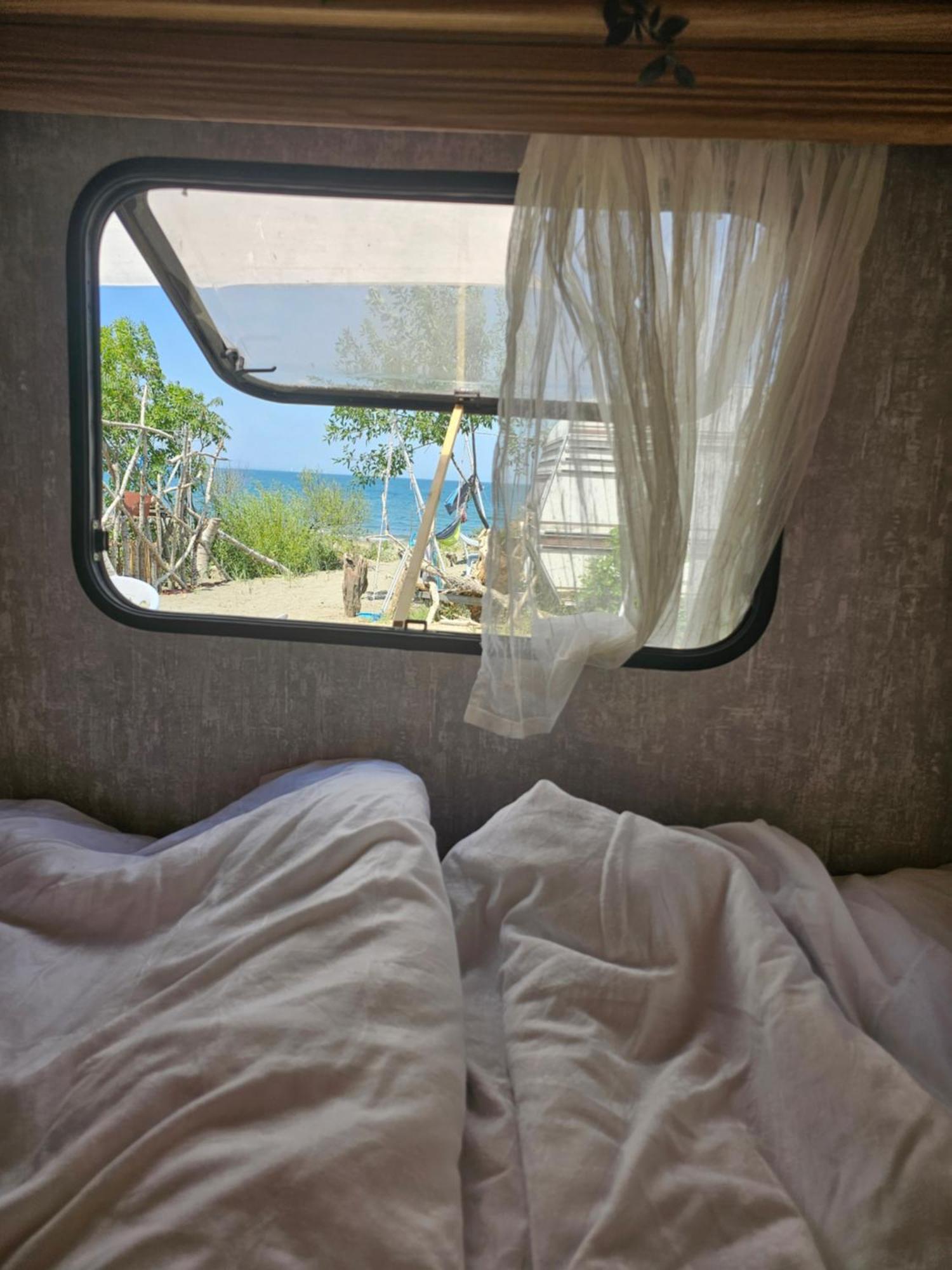 Beachfront Caravans Chernomorets