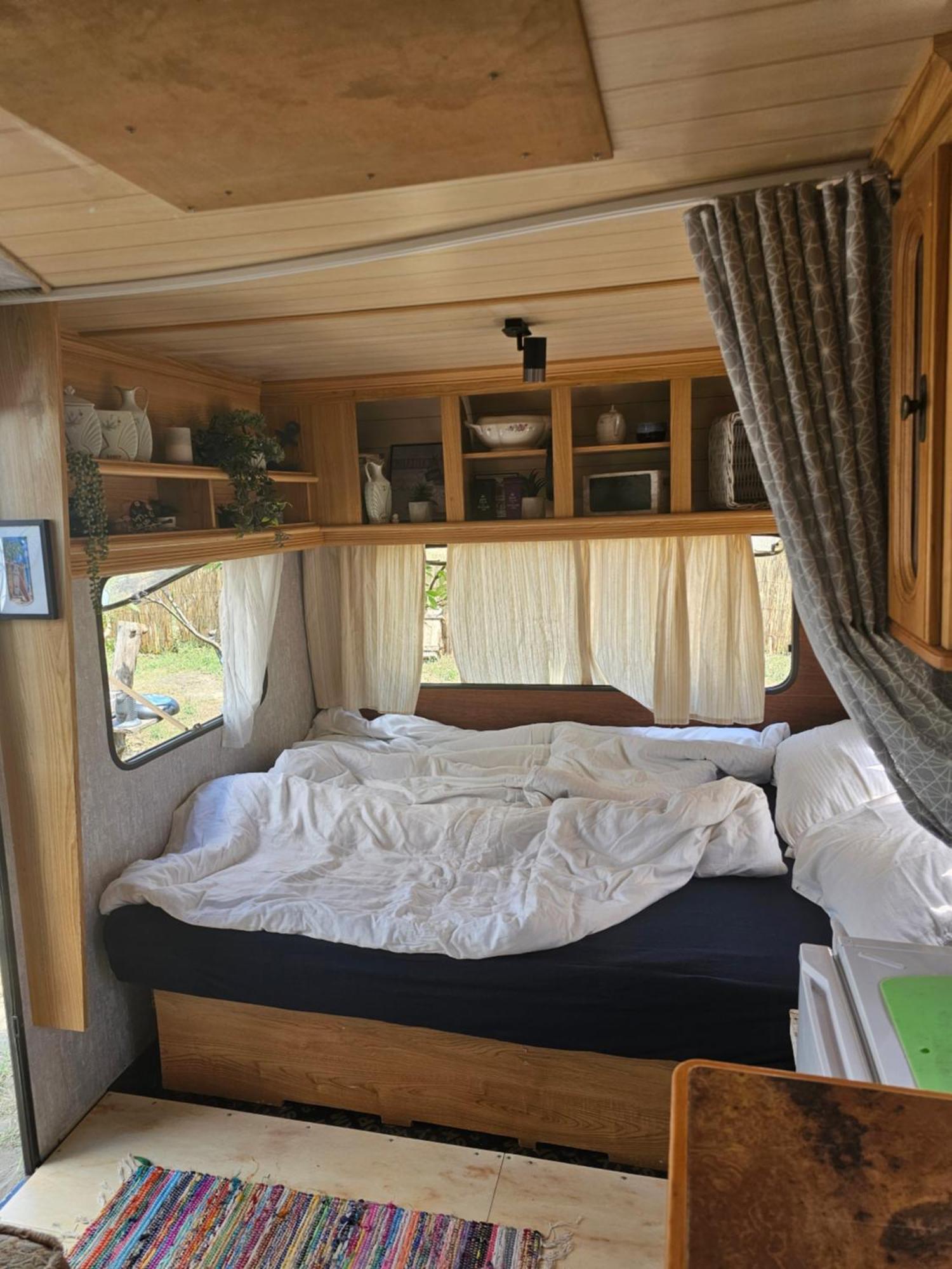 Campsite Beachfront Caravans Chernomorets