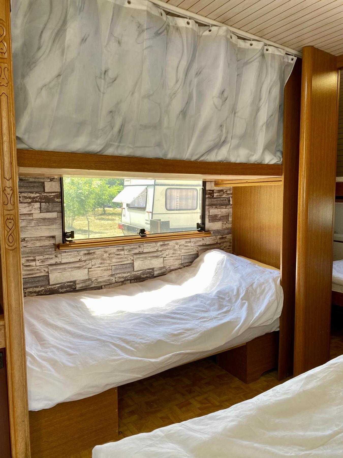 Beachfront Caravans *