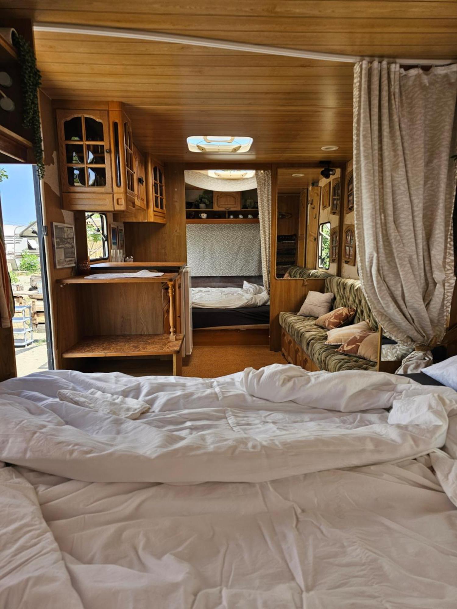 אתר קמפינג Beachfront Caravans צ'רנומורץ